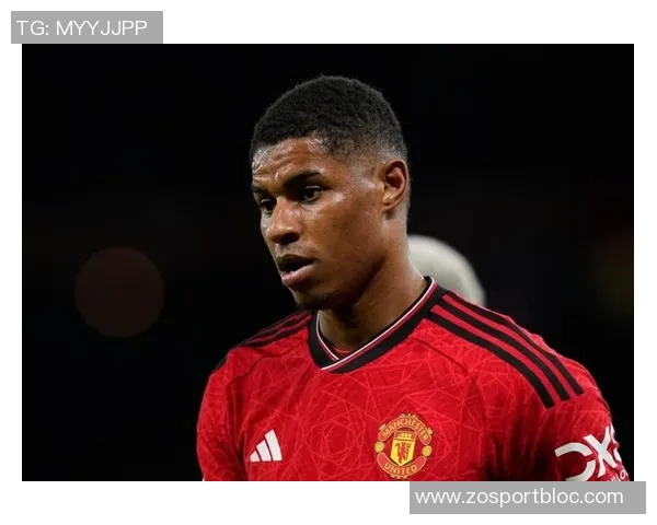 拉什福德积极备战国家德比训练照展现全力以赴的决心与信心 拉什福德积极备战国家德比训练照展现全力以赴的决心与信心