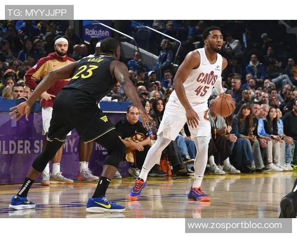 爵士训练营热闹非凡德隆韦德携手出镜贝利乐福同场助阵