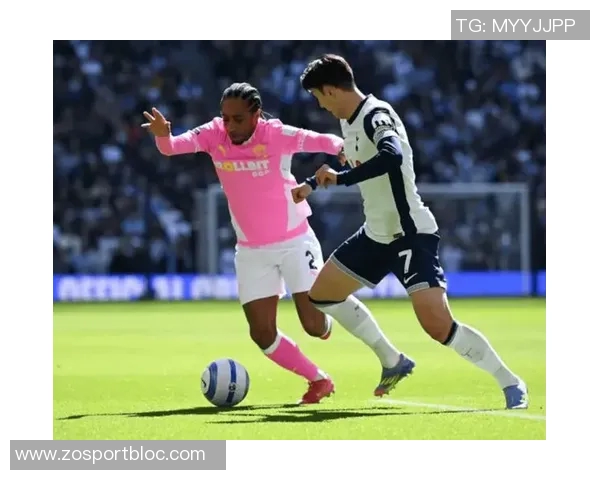 费内巴切瞄准世界级前锋莱万或瑟尔洛特成引援目标