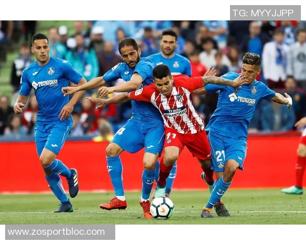 赫塔费球员意外乌龙助攻马竞借机抢先取得领先优势